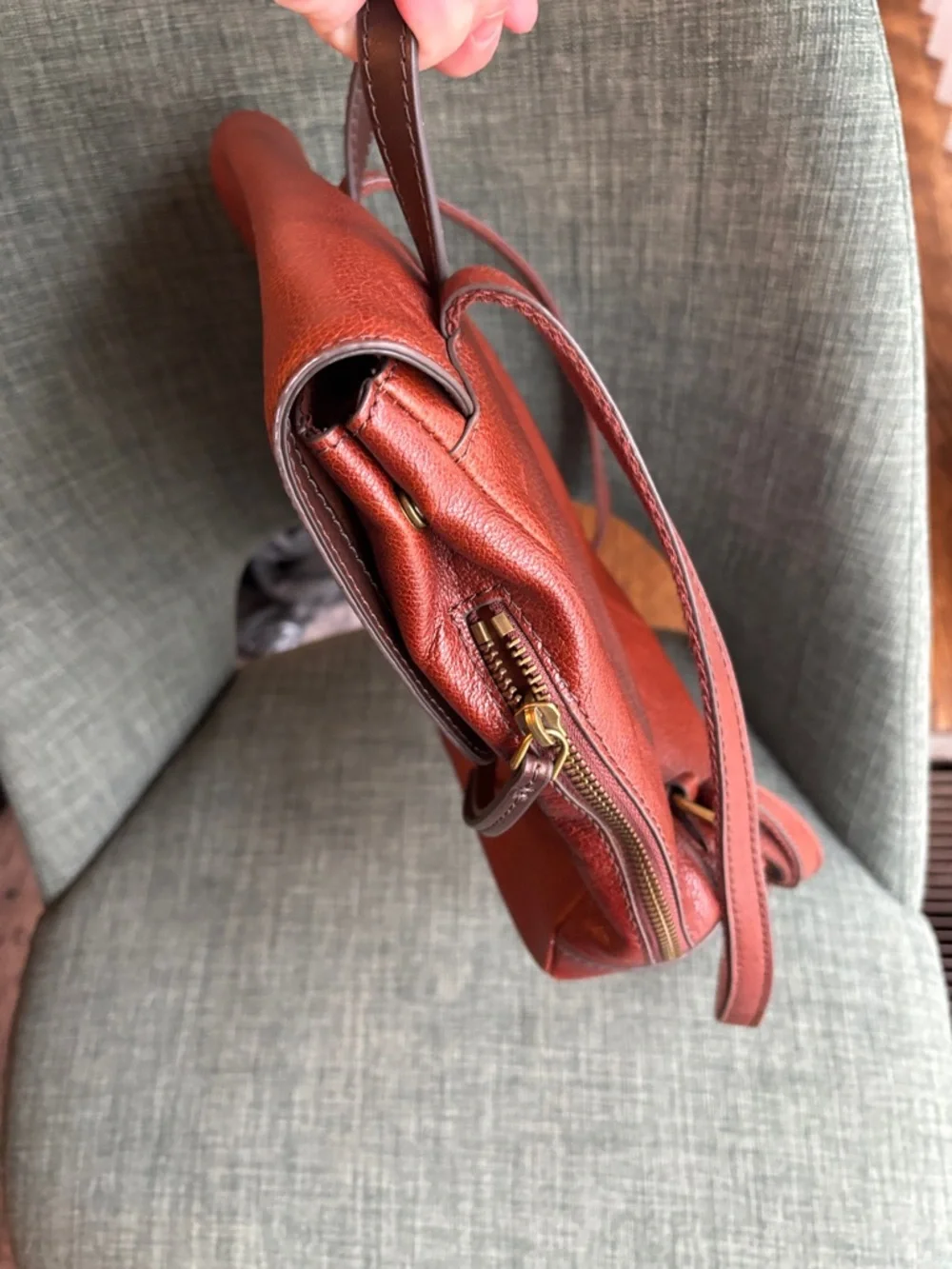 Fossil mini leather